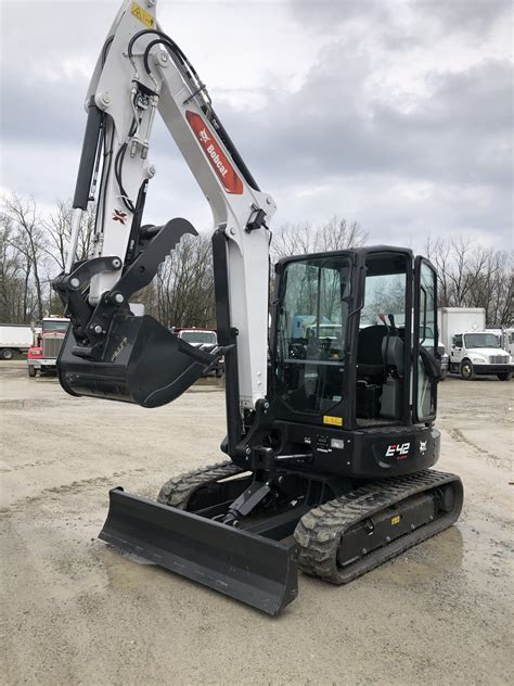 e42 r2-series bobcat compact excavator|bobcat e42 excavator specs.